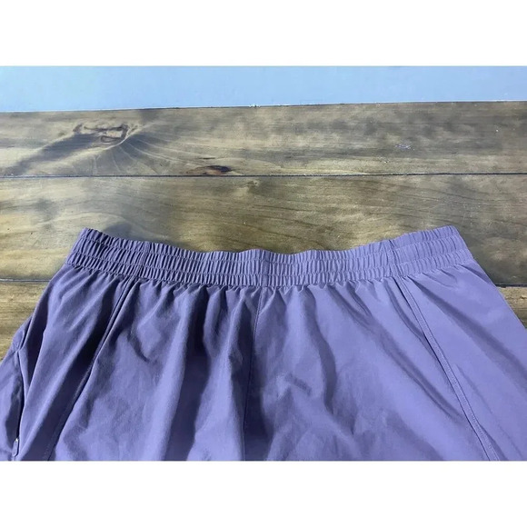 Athleta Mesh Racer Run Short 4” Purple Womens Athletic Shorts 1X - Picture 4 of 11